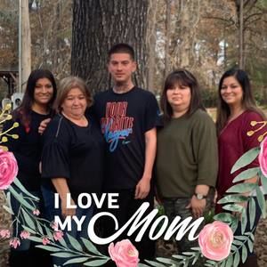 Meet your Posher, Mindy ezernack